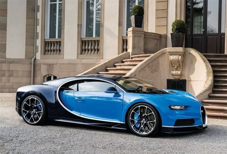 Nowy Bugatti Chiron to ekskluzywny hipersamochód