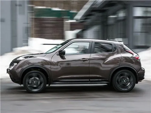 Порівняльний тест Тойота С-HR Ніссан Джук – автомобіль Toyota з-HR Ніссан Джук, чим завоювати серця японських дам “діти”