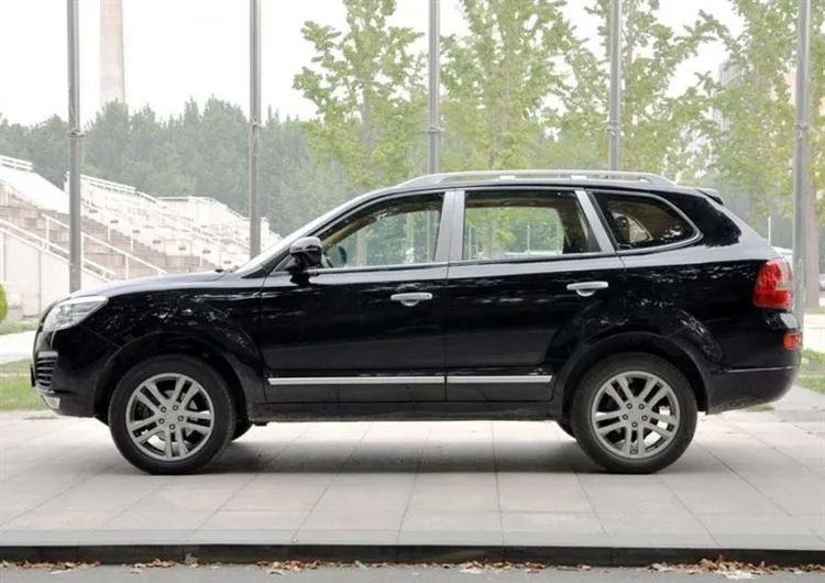 Hawtai Boliger on kiinalainen parodia Porsche Cayennesta