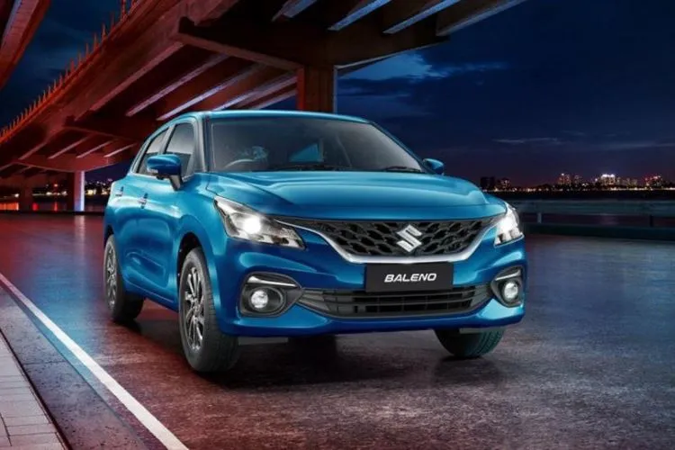 Berline Suzuki Baleno: restylage à grande échelle au lieu d&rsquo;une nouvelle génération