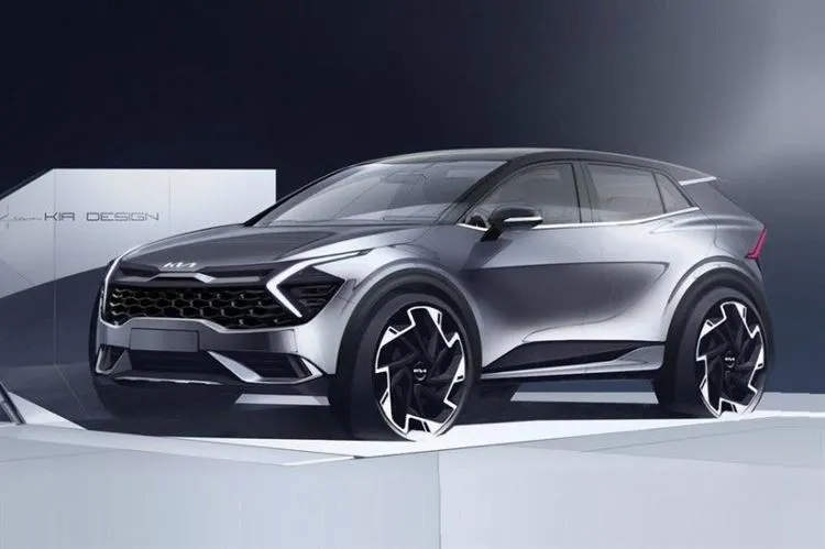 Kia zeigte erneut einen kurzen Sportage: Im Inneren des Crossovers wiederholte sich die Version für Korea