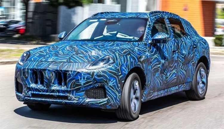 Concurrent Porsche Macan: Maserati montrera Grecale avant l&rsquo;hiver