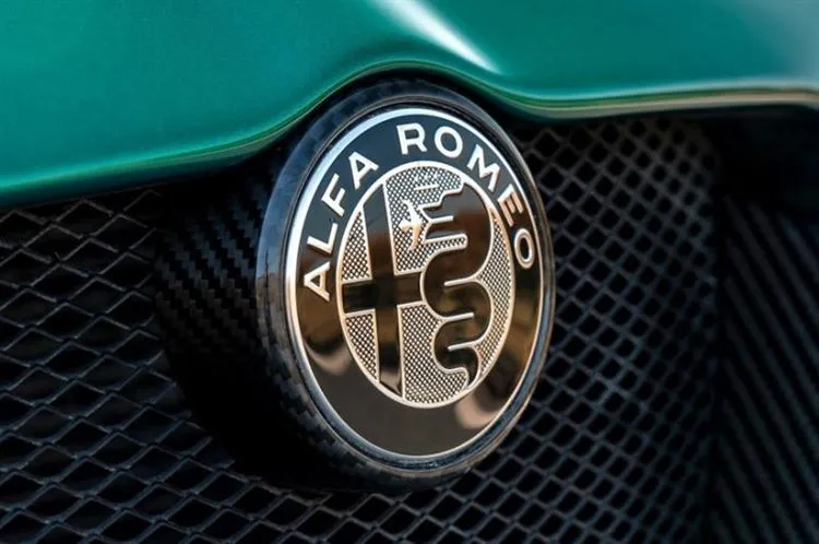 Quadrifoglio-modeller kommer att finnas kvar: Alfa Romeo har för avsikt att producera ”heta” elbilar
