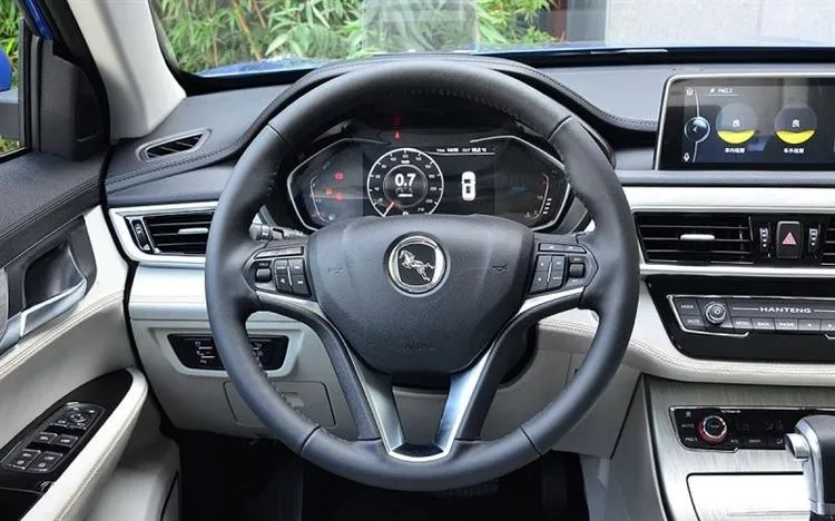 Hanteng X5 2017 - stiilne Hiina linnamaastur