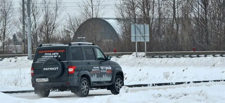 Testquest UAZ "Patriot": "Automatik" Vs "Mechanik"