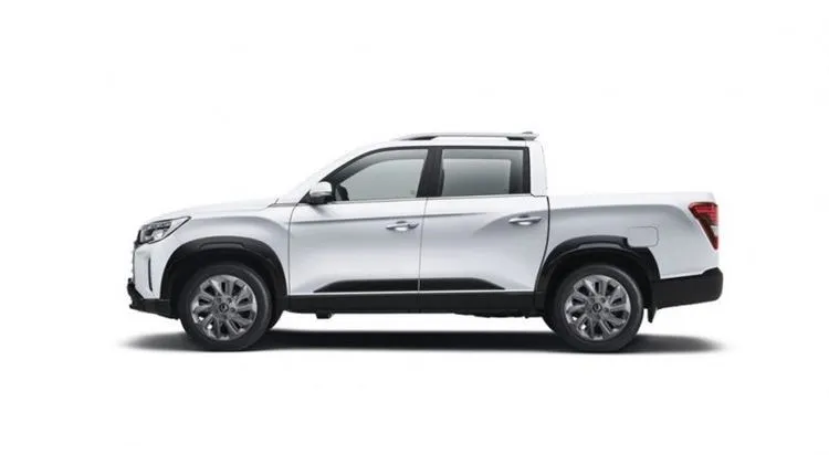 Rahmen-Pickup SsangYong Rexton Sports ist leistungsstärker und reicher geworden