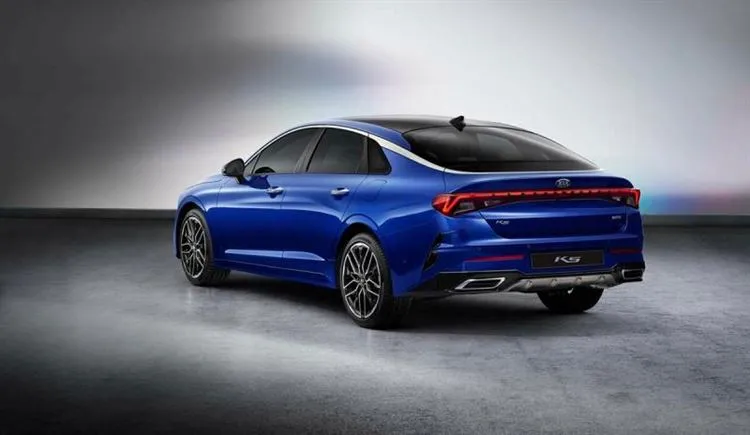 Kia K5 wird besser sein als Optima? Wir finden heraus!