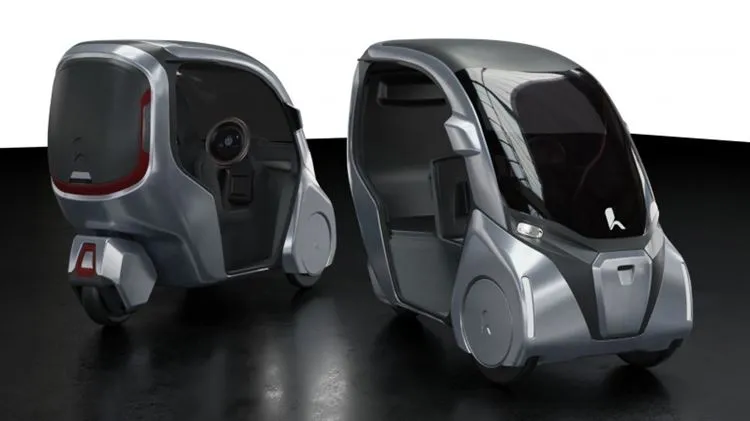 Hopper pedal hybrid will allow you to legally bypass the traffic jam on the sidewalk
