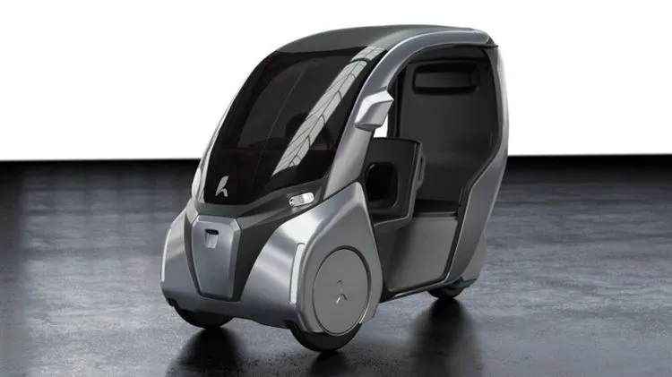 Hopper pedal hybrid will allow you to legally bypass the traffic jam on the sidewalk