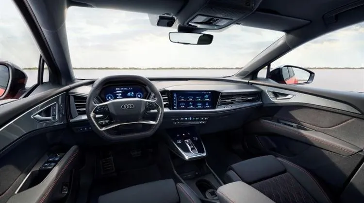 Audi Q5 e-tron: veel üks pikendatud ja kallis Hiina eksklusiivne 6-7 inimesele