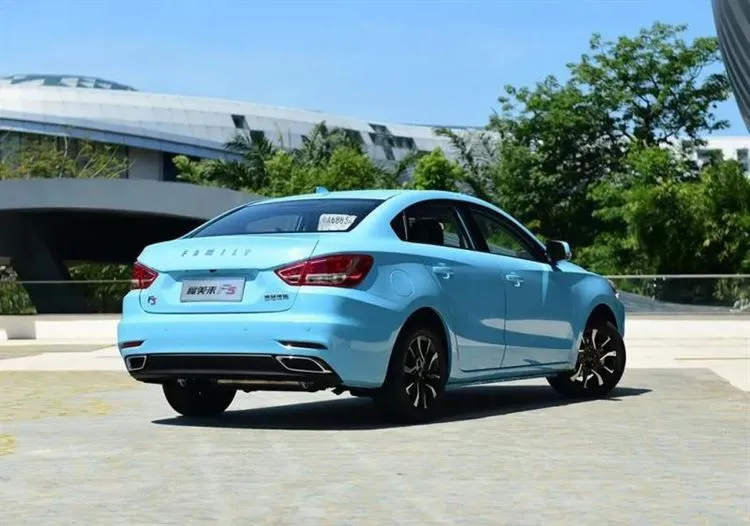 Famille Haima F5 2018 - Haima F5 berline chinoise économique