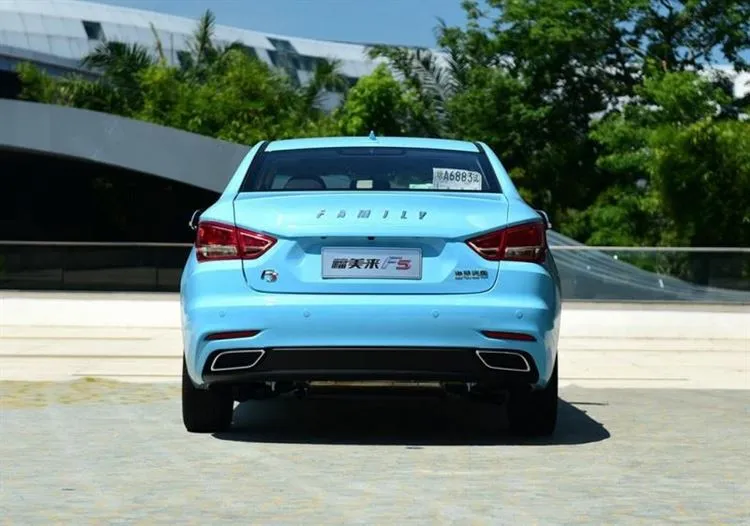 Famille Haima F5 2018 - Haima F5 berline chinoise économique