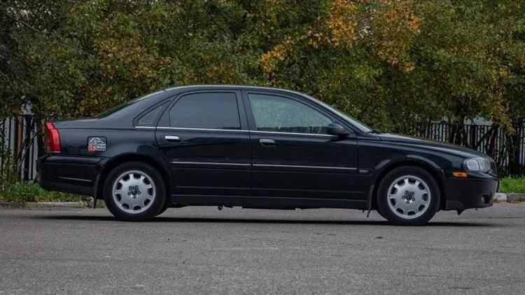 Volvo S80 I usata: ruggine della tazza pericolosa ed impianto elettrico esotico