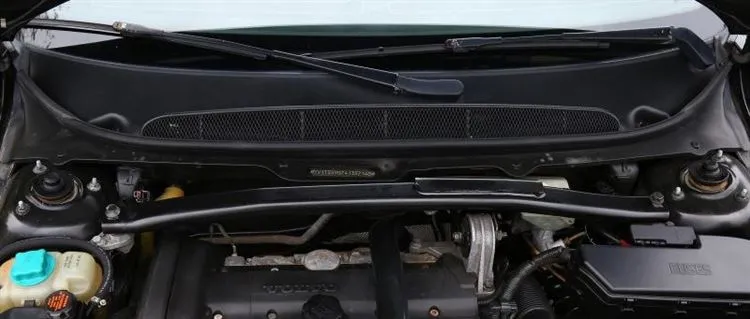 Volvo S80 I usata: ruggine della tazza pericolosa ed impianto elettrico esotico