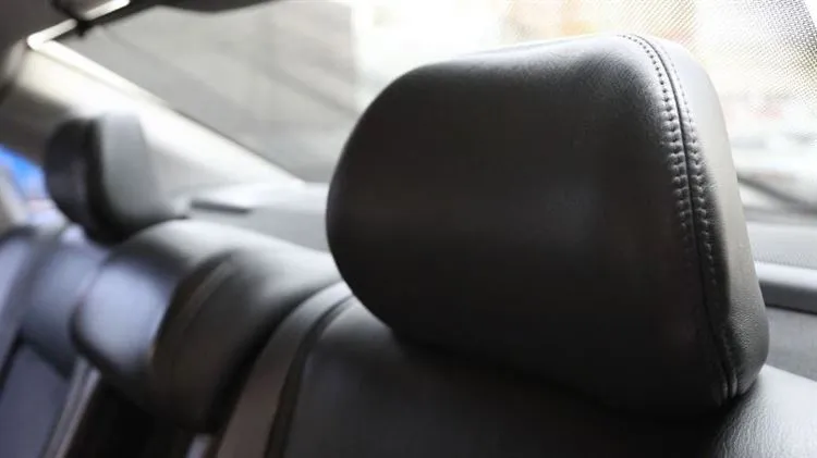 Volvo S80 I usata: ruggine della tazza pericolosa ed impianto elettrico esotico