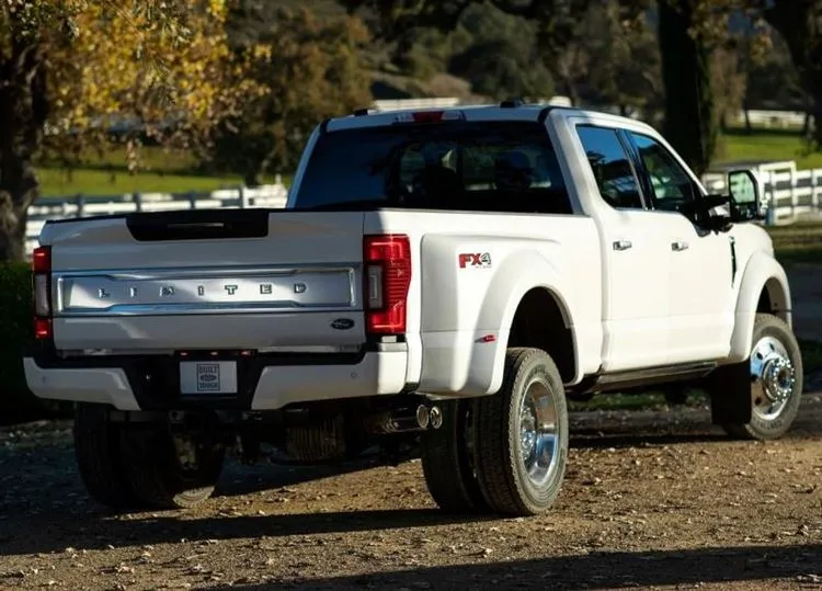 Ford F-seeria Super Duty 2020 – uuendatud raskekaalu pikapid Ford Super Duty