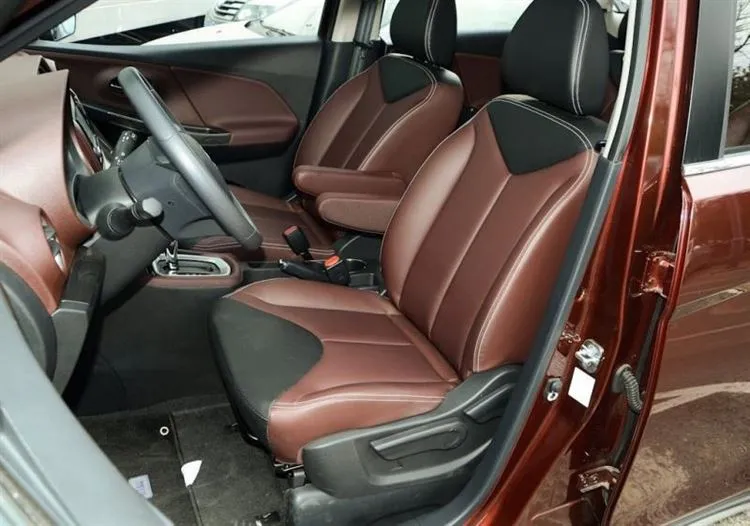 Venucia M50V – Kinesisk premium kompakt MPV