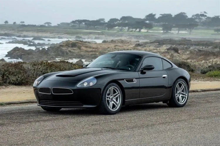 SVE Oletha: BMW Z8 rodsterist inspireeritud süsinikkiust kupee