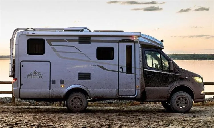 Maastikuauto Hymer ML-T 580 4×4 RSX, hind ja varustus